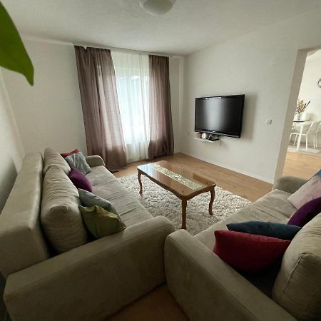 Sunny Garden Apartment SJJ Exterior foto