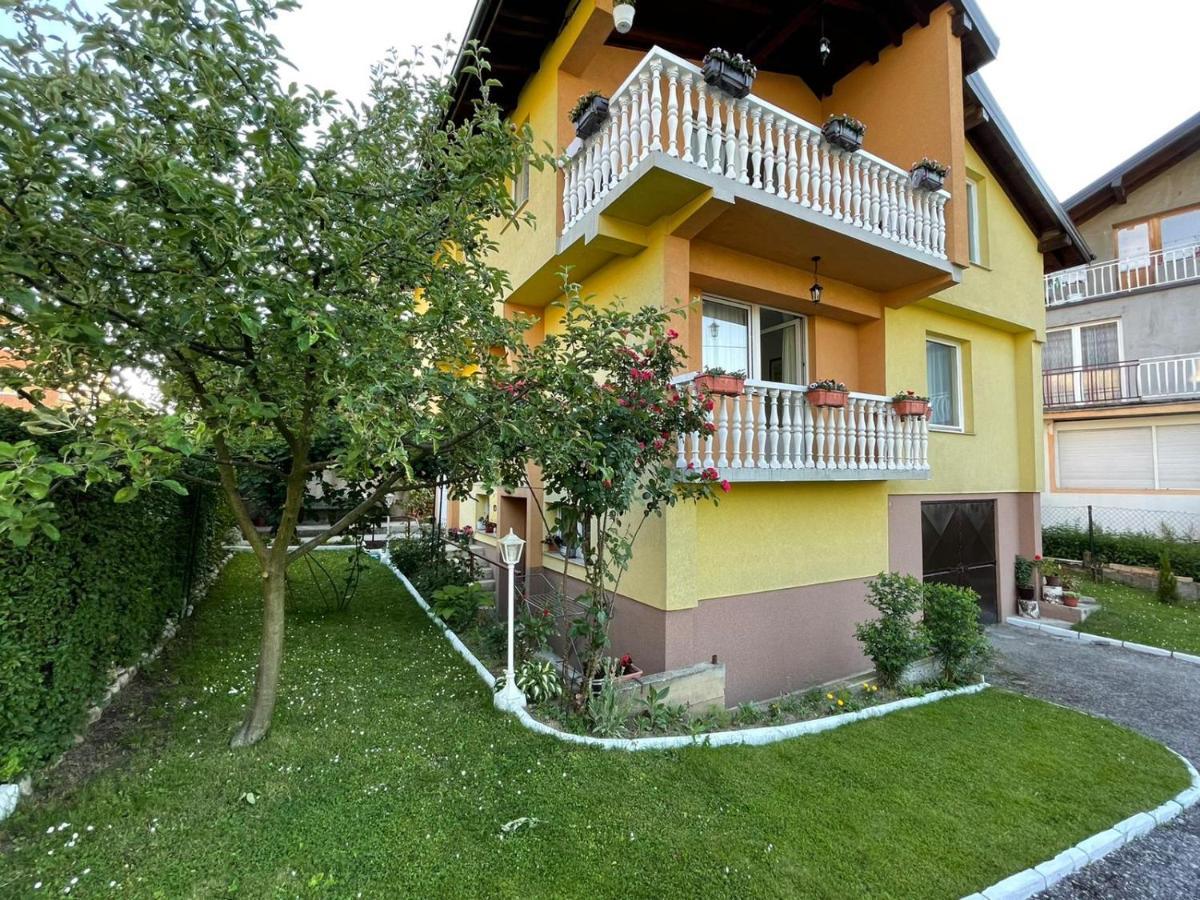 Sunny Garden Apartment SJJ Exterior foto